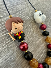 Load image into Gallery viewer, Friends- Harry Potter &amp; Hedwig statement