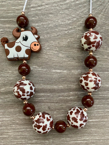 Farm- brown cow statement