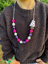 Load image into Gallery viewer, Halloween- Lizzy McGuire ghost statement necklace