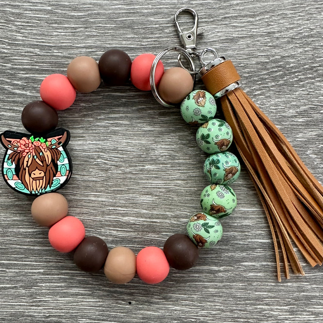 Paws & Claws- wristlet keychain
