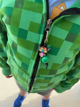 Load image into Gallery viewer, Coming to Theaters- Minecraft zipper pull keychain