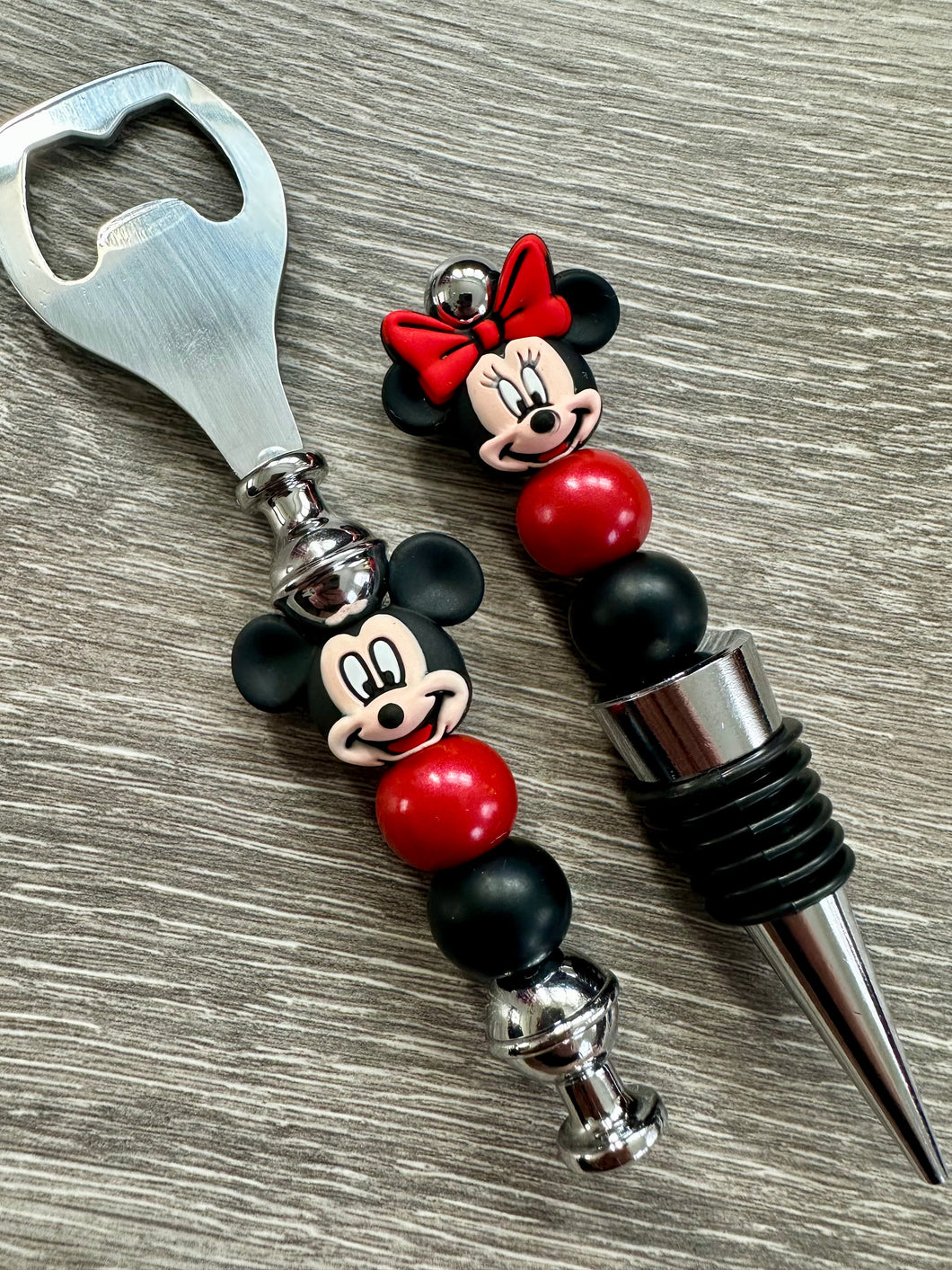 Stocking Stuffers- wine stopper & bottle opener set