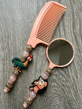 Load image into Gallery viewer, Stocking Stuffers- comb and mirror set