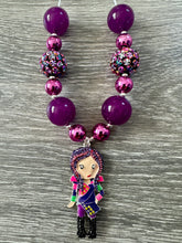 Load image into Gallery viewer, Friends- Descendants pendant