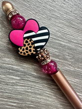 Load image into Gallery viewer, Valentine’s Day- beaded pens