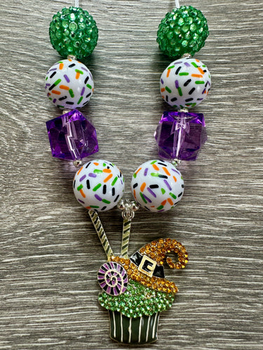 Fall Food- witch cupcake pendant