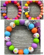 Load image into Gallery viewer, Throwback Thursday- wristlet keychain