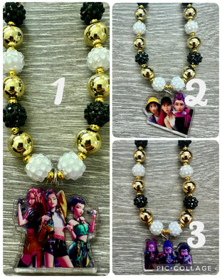 K-Pop Demon Hunters- HUNTR/X Group pendant