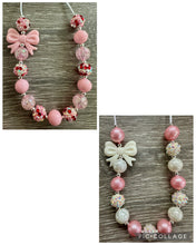 Load image into Gallery viewer, Valentine’s Day- bow statement necklace