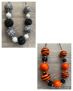 Paws & Claws- 11 bead